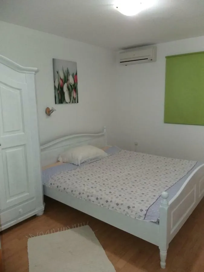 Apartment Ivana 0*, Turanj Croatia